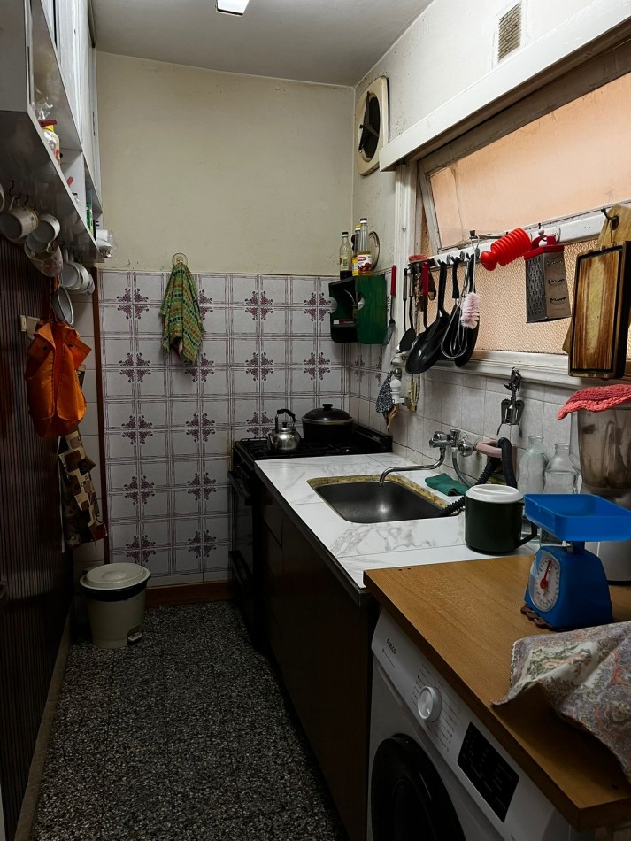 Oportunidad!!! departamento de dos ambientes con balcon y vista al mar en el centro