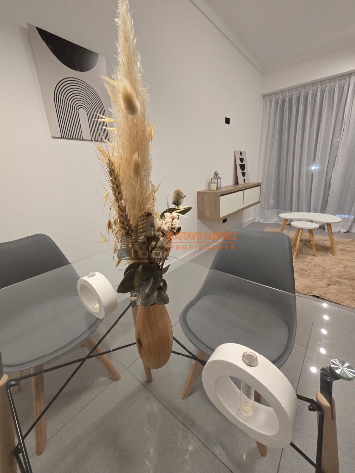 Moderno departamento de 2 ambientes con balcon a la calle 