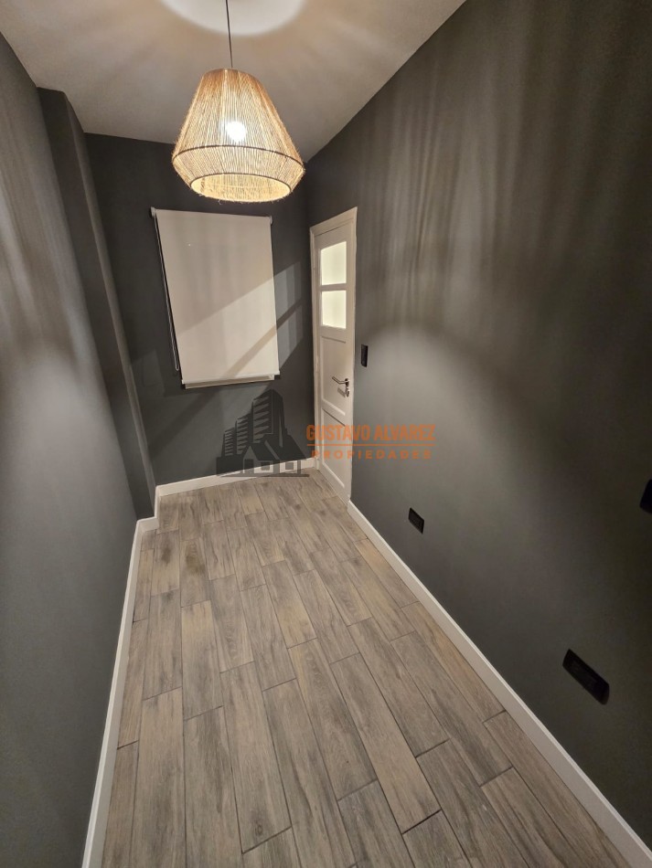Moderno departamento de 2 ambientes con balcon a la calle 