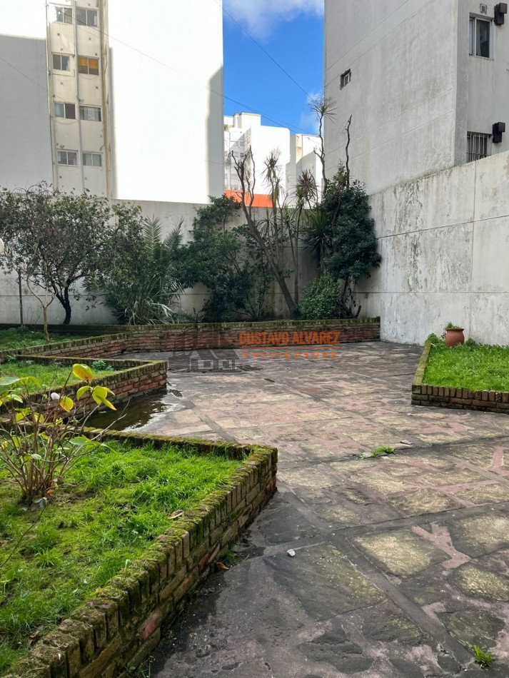Propiedad tipo chalet sobre la terraza del edificio