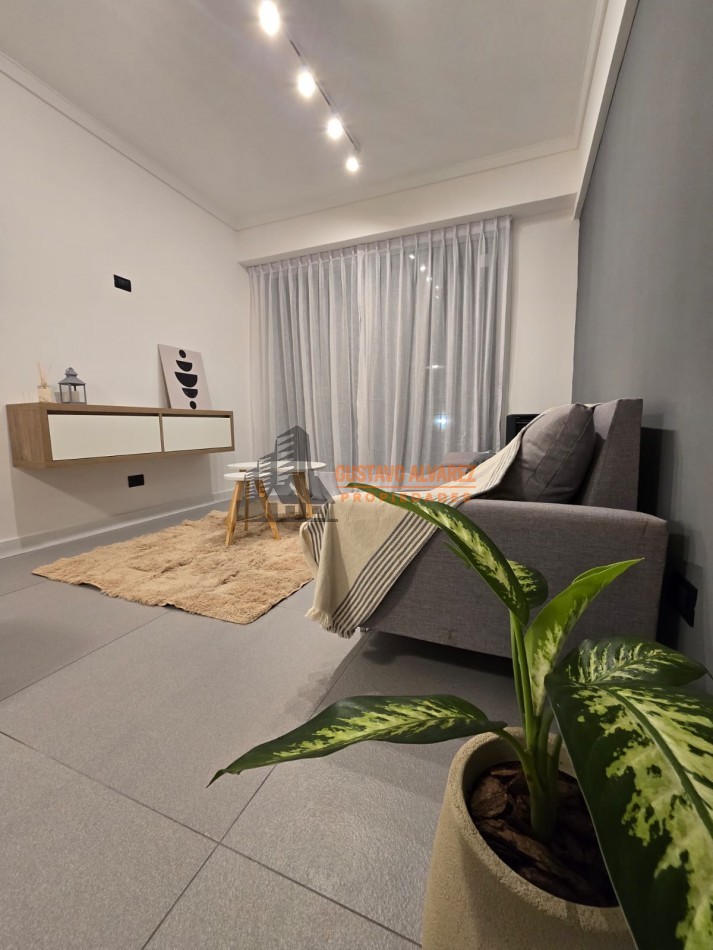 Moderno departamento de 2 ambientes con balcon a la calle 