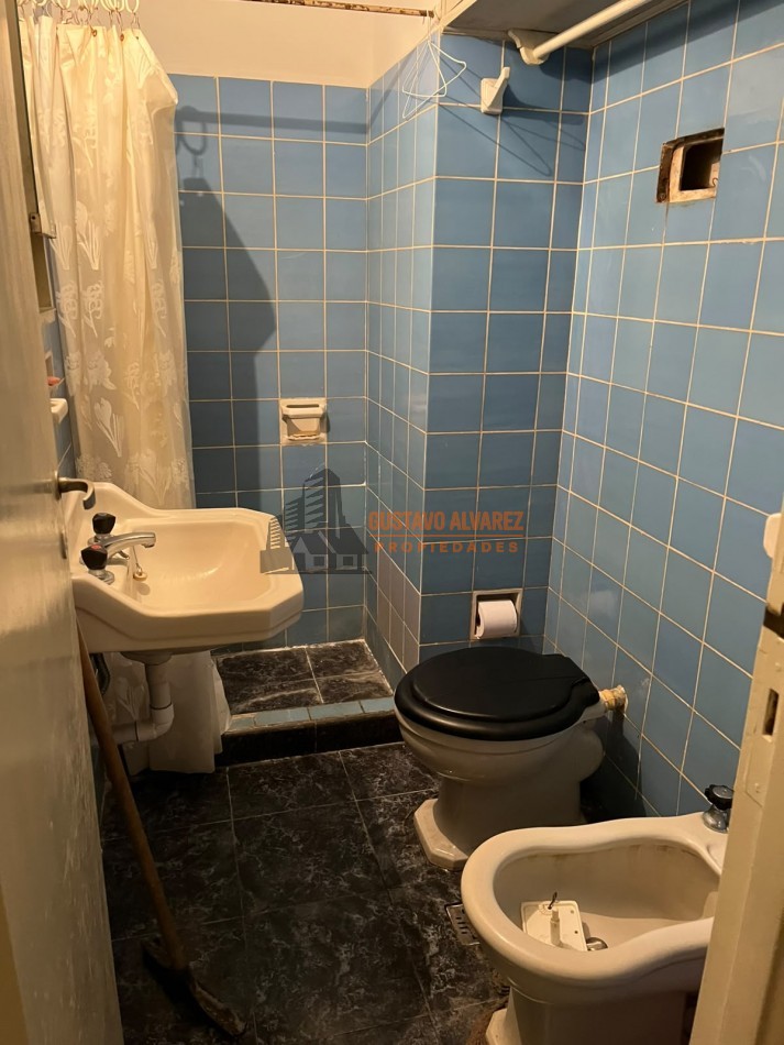 Oportunidad!!! Departamento de dos ambientes en el centro 