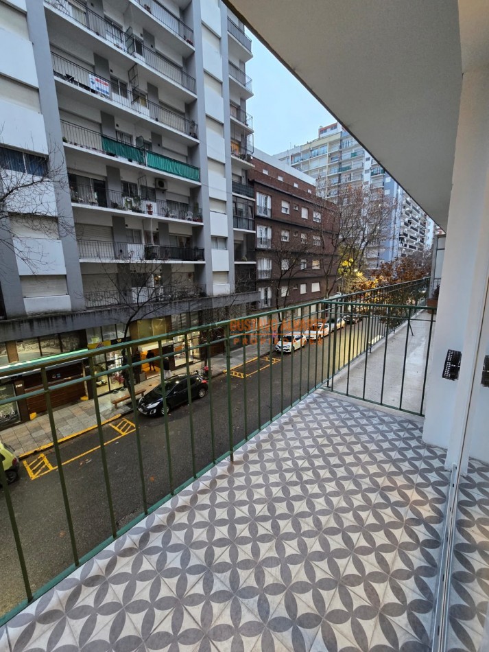 Moderno departamento de 2 ambientes con balcon a la calle 