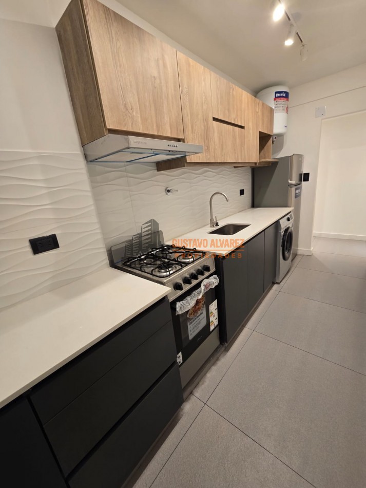 Moderno departamento de 2 ambientes con balcon a la calle 